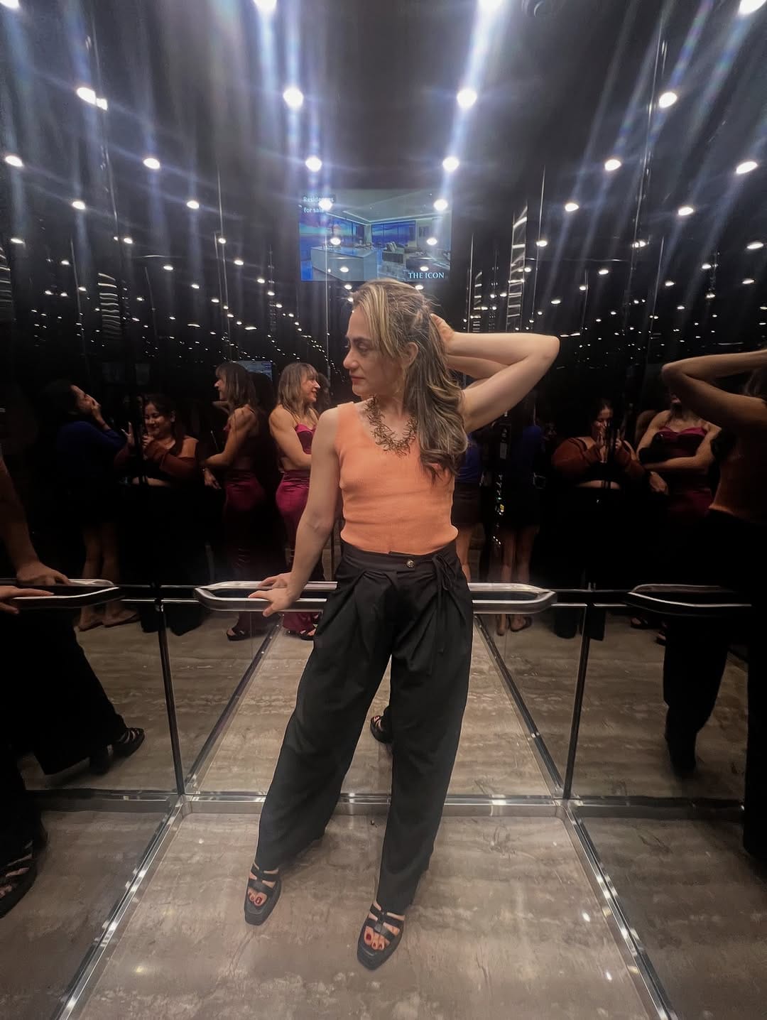 Post 4 by 𝓜𝓮𝓭𝓮𝓪 on Instagram (carousel)