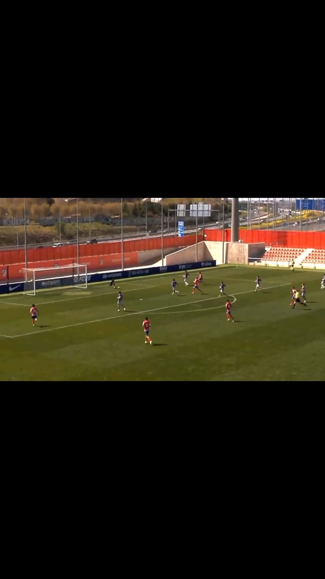 Post 2 by Gonzalo Castillo Vegas on Instagram (video)