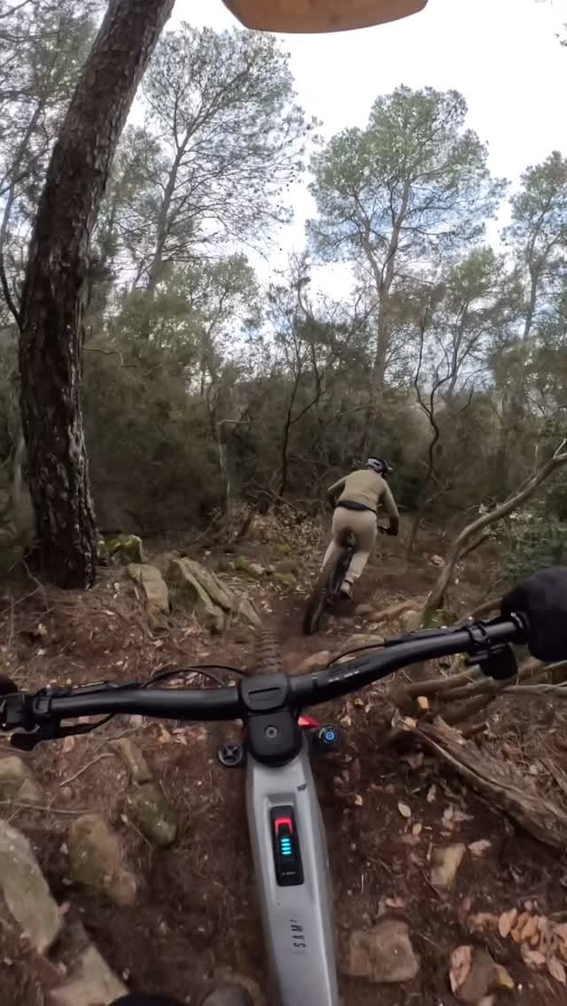 Post 2 by Carles Barcons on Instagram (video)