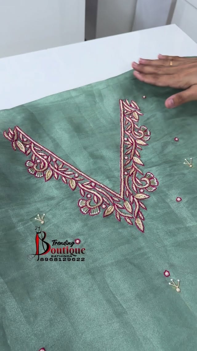 Post 1 by trending_boutique_bathinda on Instagram (video)