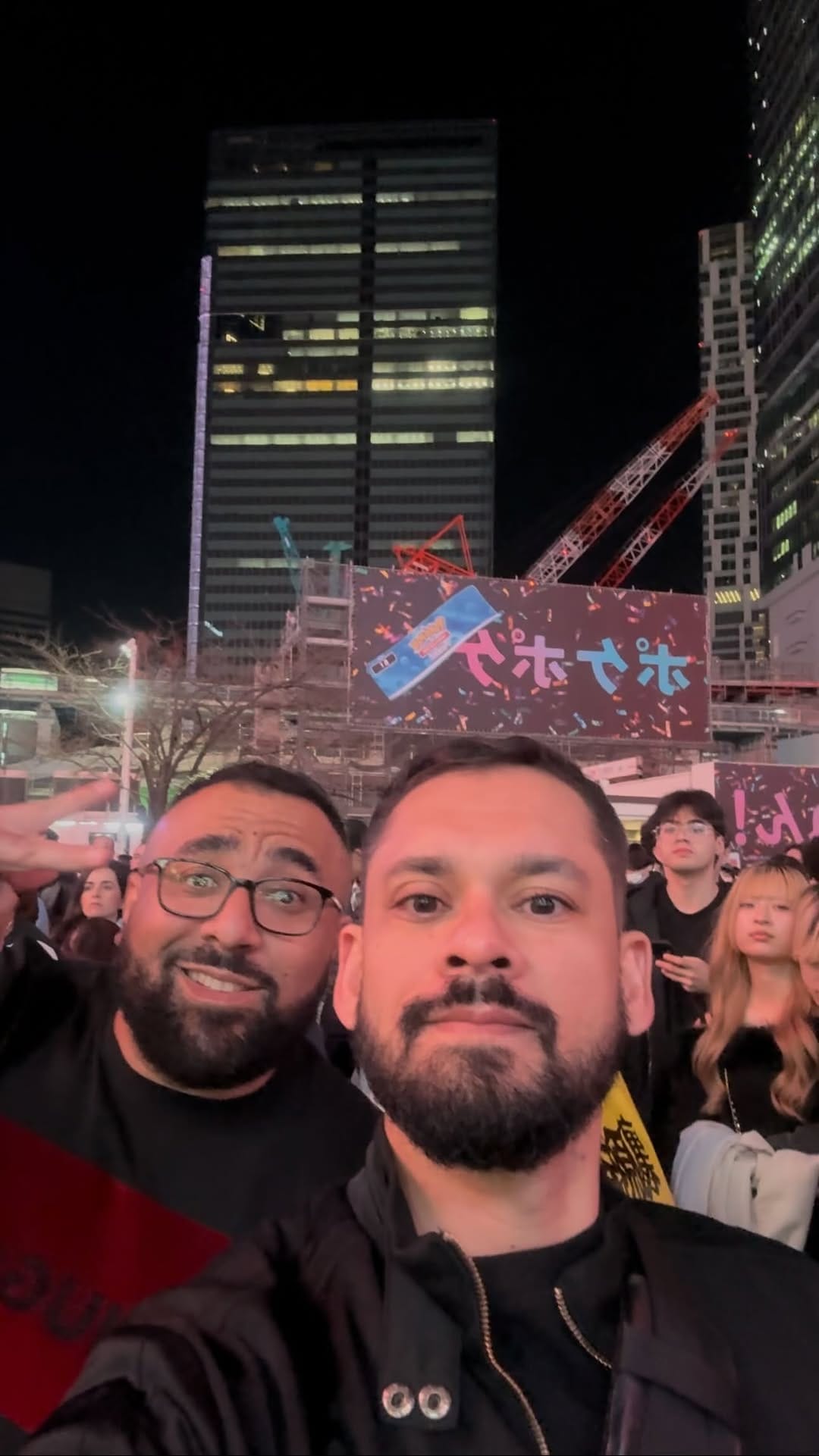 Post 6 by Ronnie on Instagram (video)