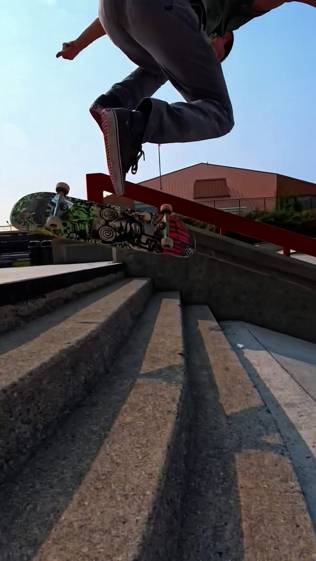 Post 7 by United Riders Clothing on Instagram (video)