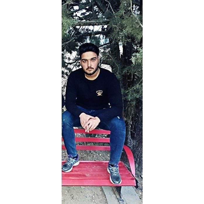 Post 8 by mohammad on Instagram (image)