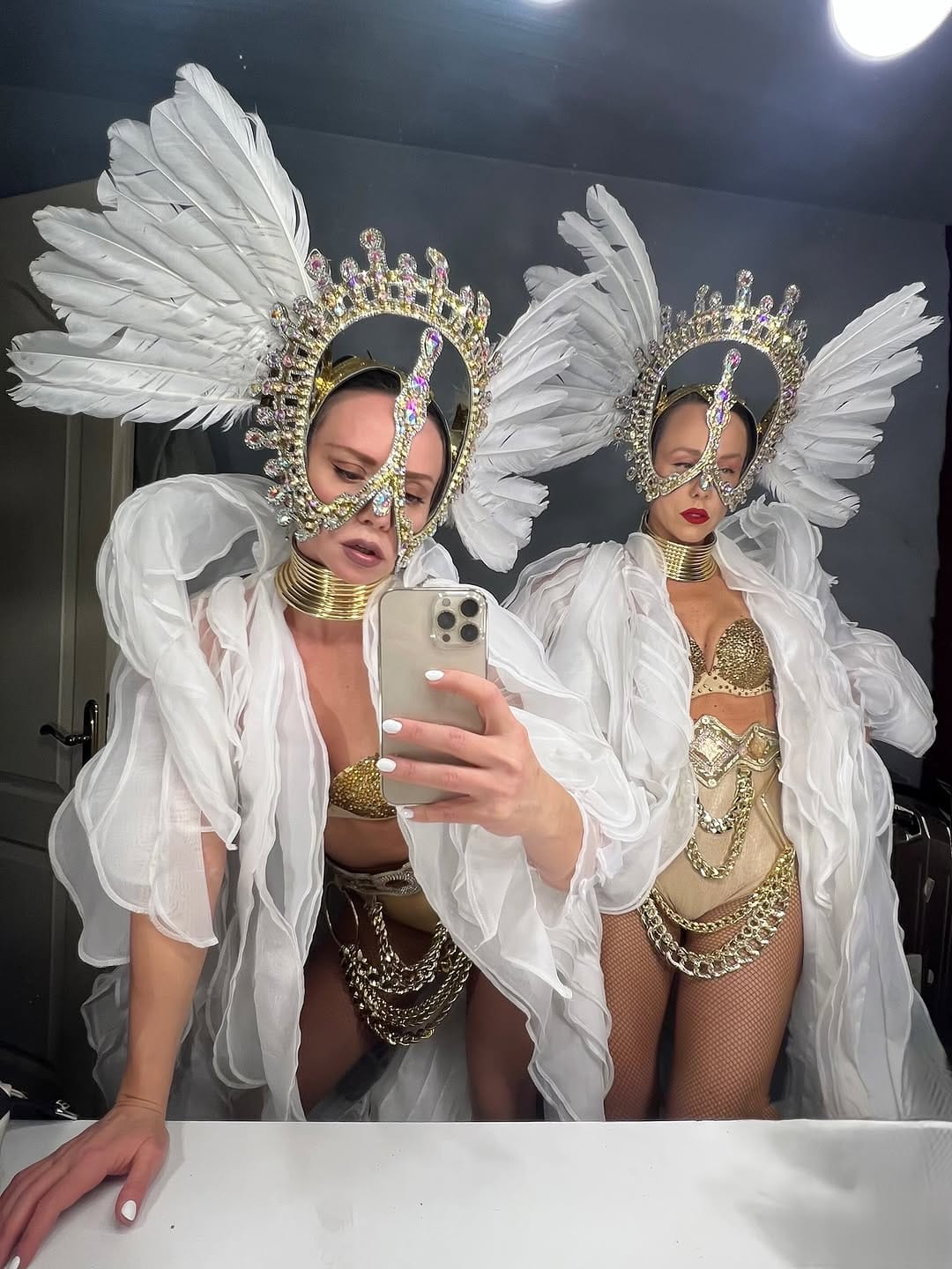 Post 3 by Elena Yablokova on Instagram (carousel)
