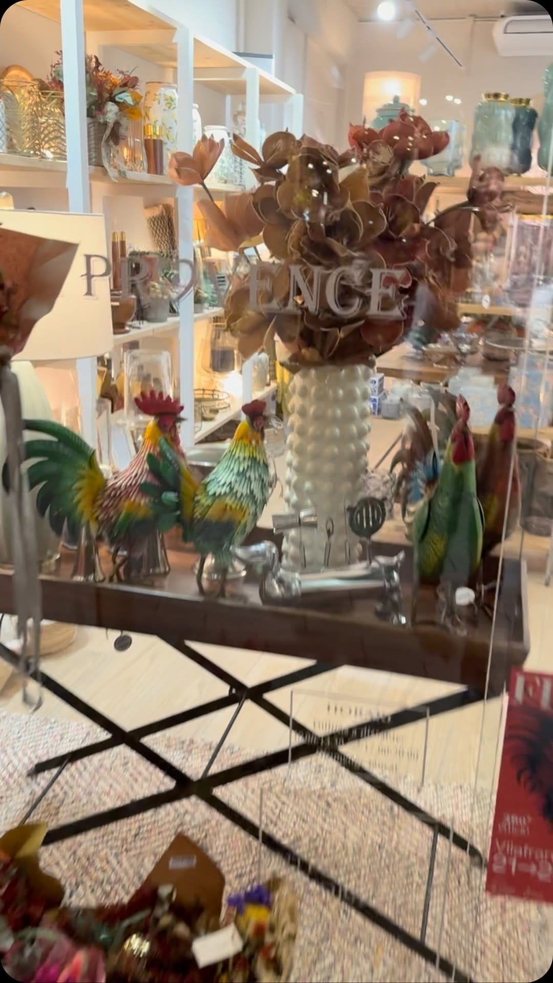 Post 10 by La Provence on Instagram (video)