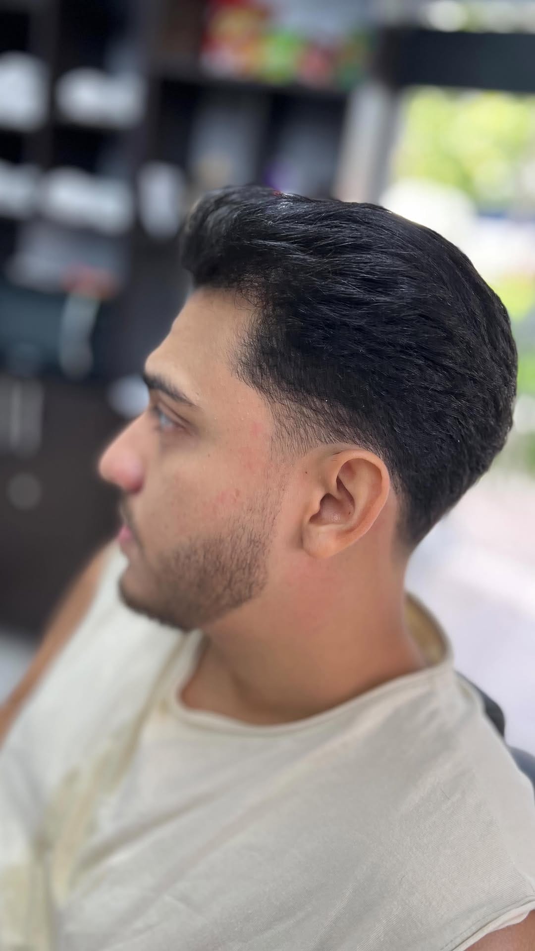 Post 7 by Barberia Profesional on Instagram (video)