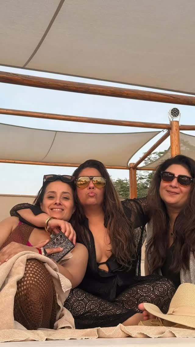 Post 4 by Monika Bajaj Malhotra on Instagram (video)