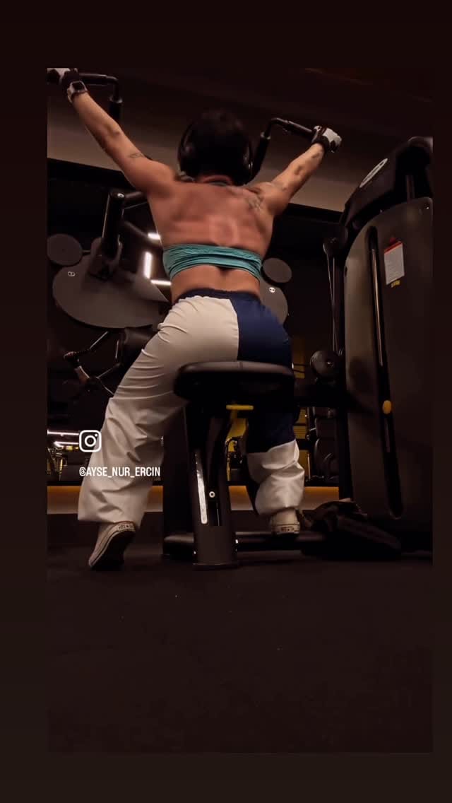 Post 2 by Ayşe Nur Erçin on Instagram (video)