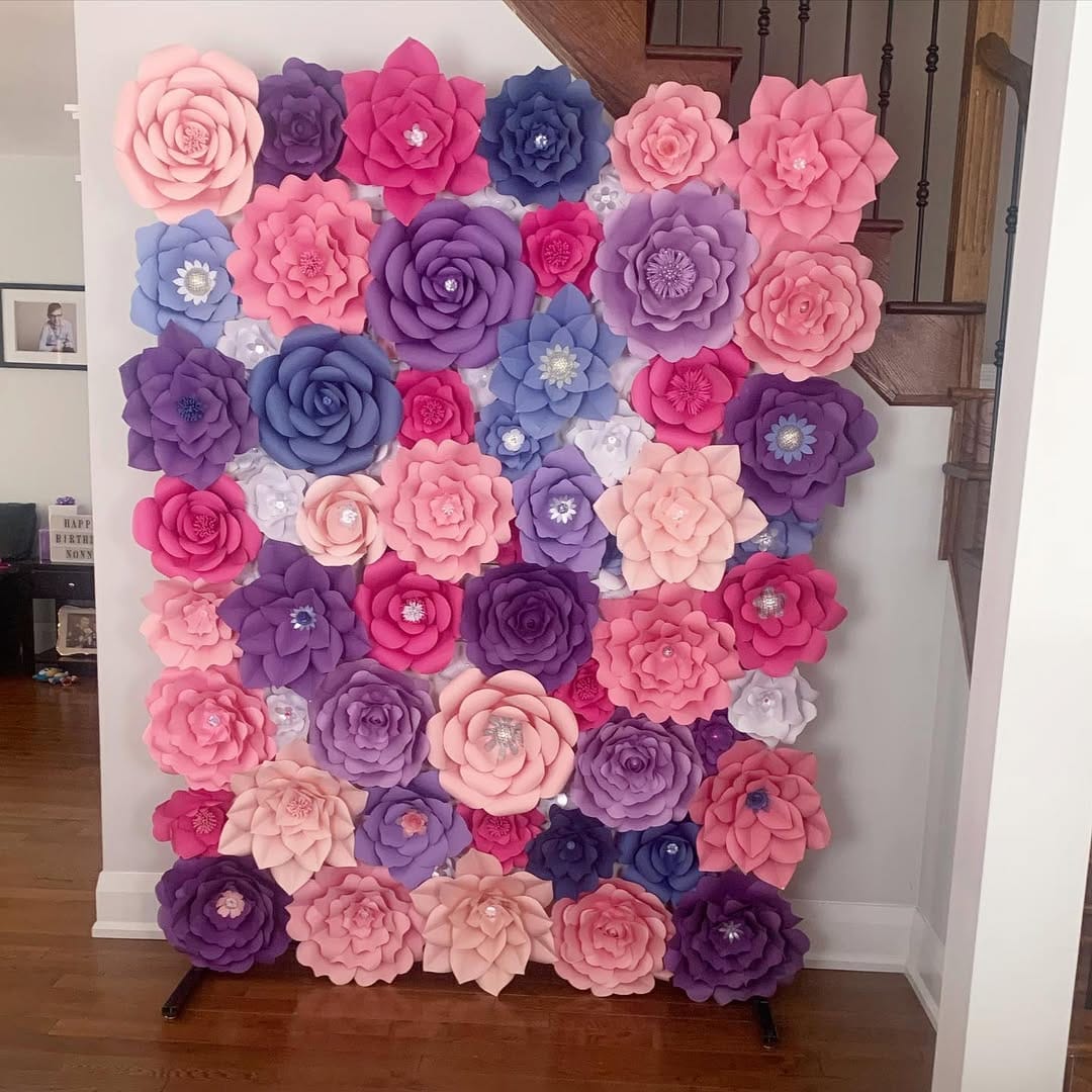 Post 6 by 🌹Flower Backdrops🌹 on Instagram (carousel)