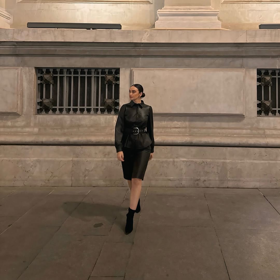Post 3 by 𝑨 𝑰 𝑵 𝑯 𝑶 𝑨 ☪️ on Instagram (carousel)