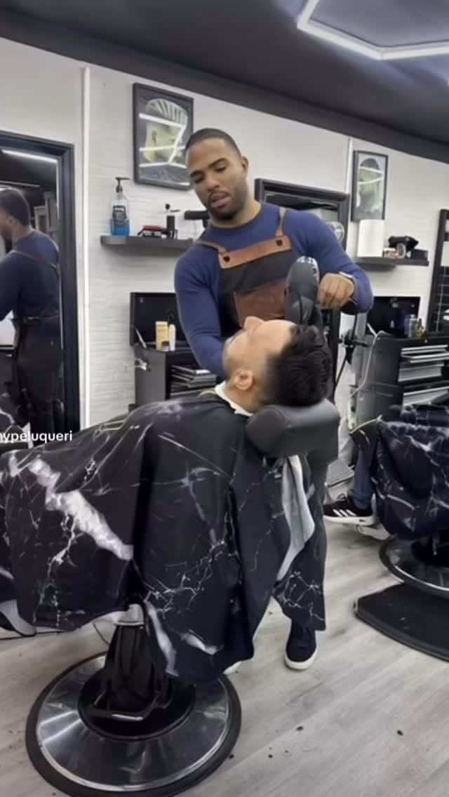 Post 6 by Argeny peluquería barbershop on Instagram (video)