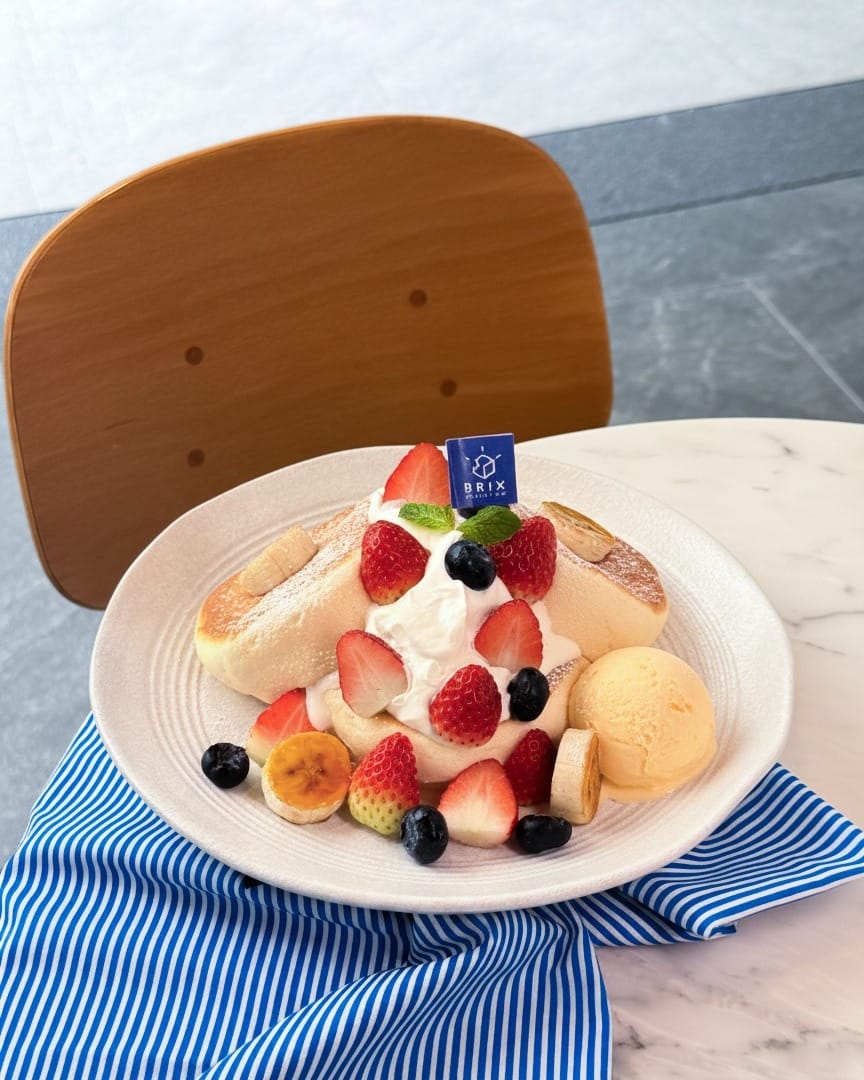 Post 2 by BRIX Dessert Bar on Instagram (image)