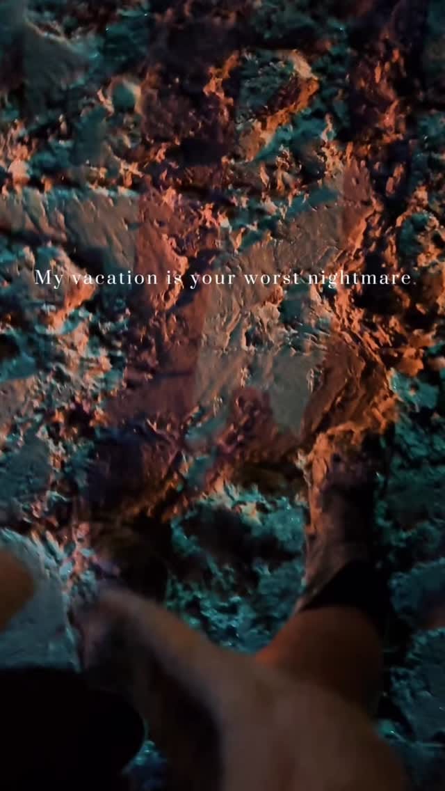 Post 6 by Siuzannase on Instagram (video)