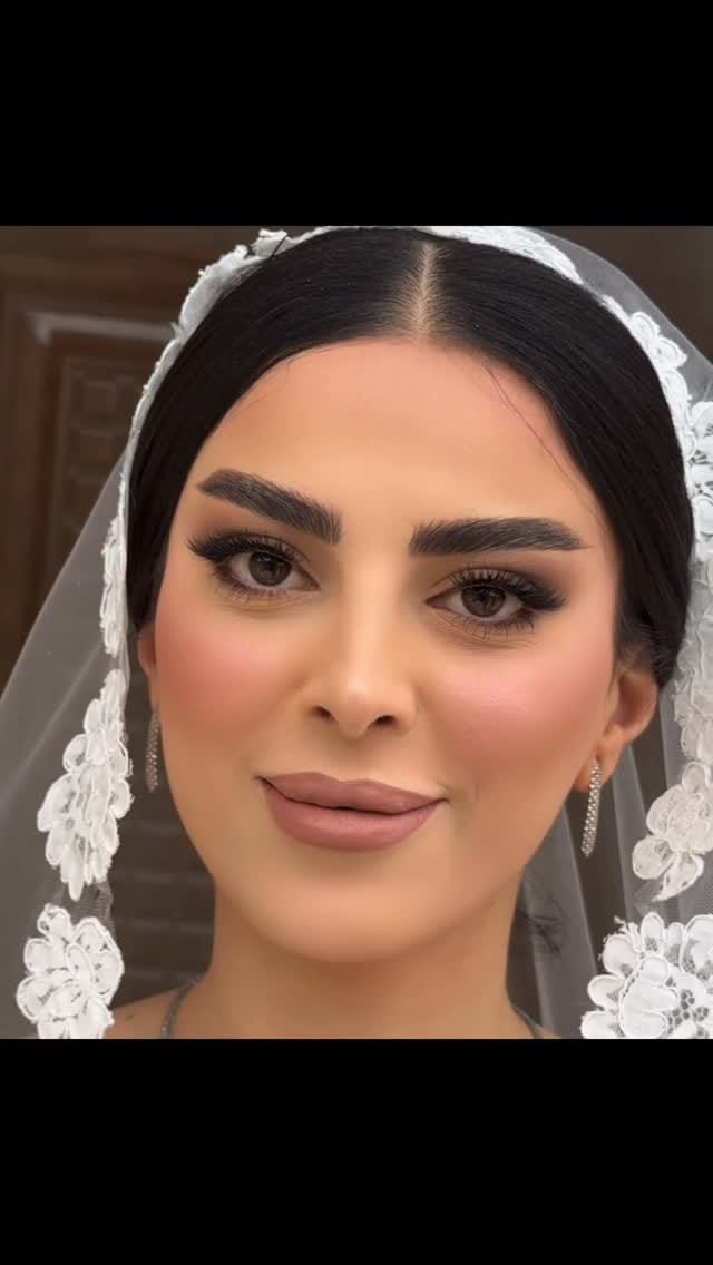 Post 7 by پریسا حقیقت نیا on Instagram (video)