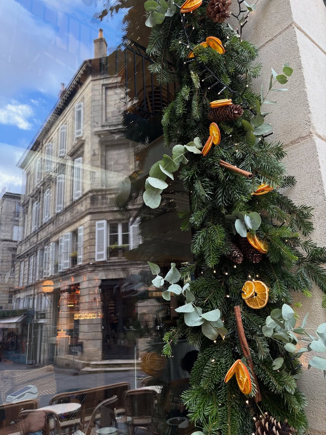 Post 4 by Théo 🍋 on Instagram (carousel)