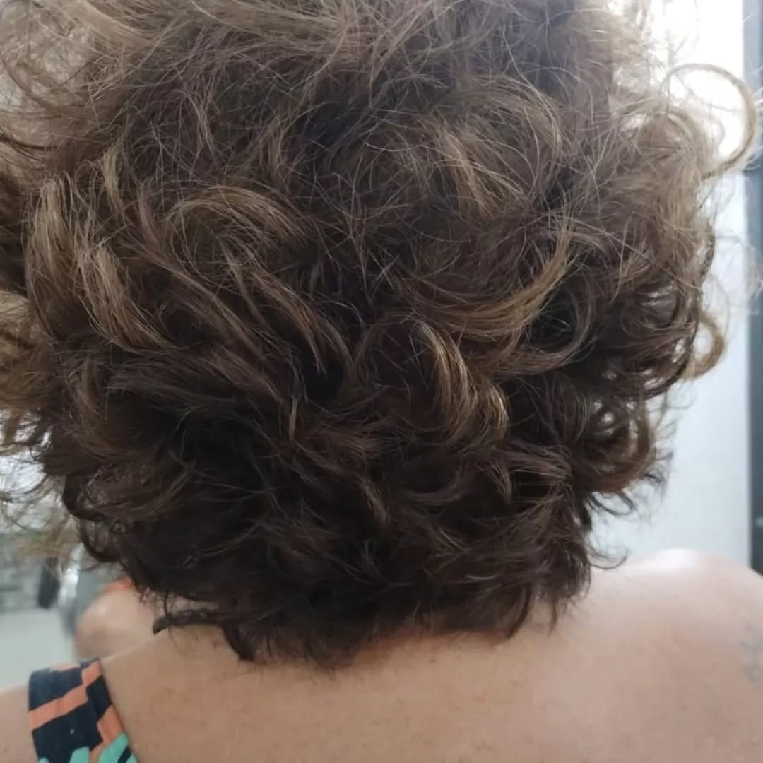 Post 6 by Salão Bem Bonita on Instagram (carousel)