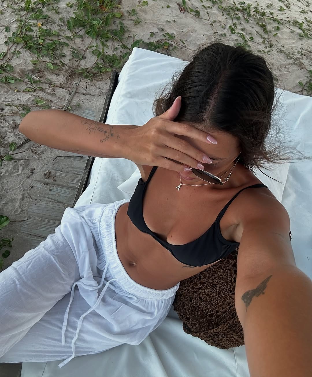 Post 6 by Andina Arqued Corces on Instagram (carousel)