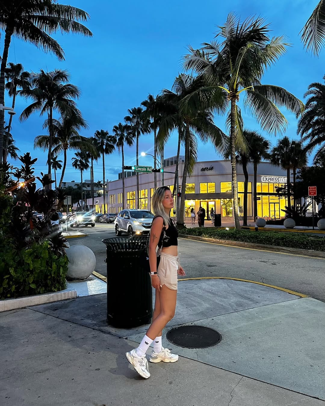 Post 10 by Andina Arqued Corces on Instagram (carousel)