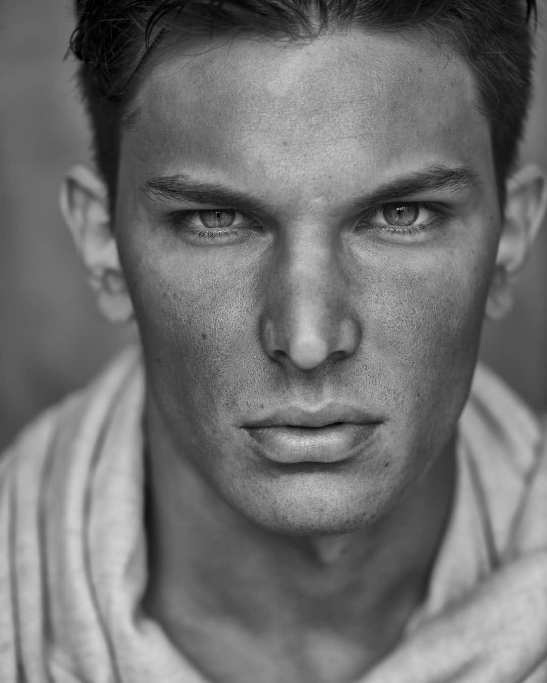 Post 9 by Juan Cartocio on Instagram (image)