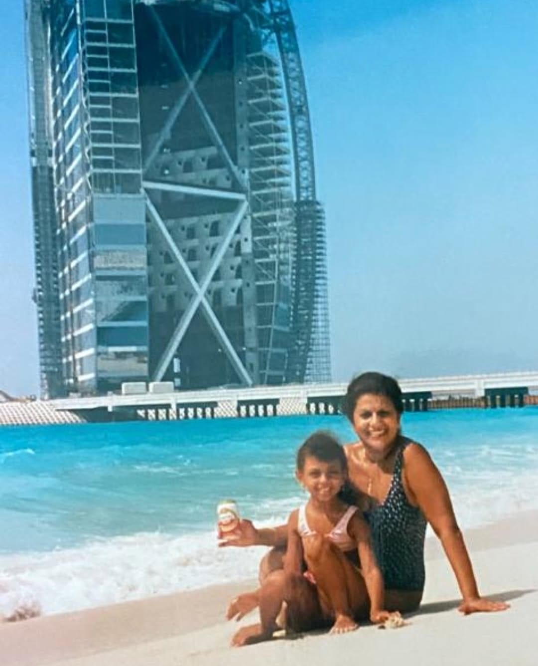 Post 5 by Katarina Fields on Instagram (image)