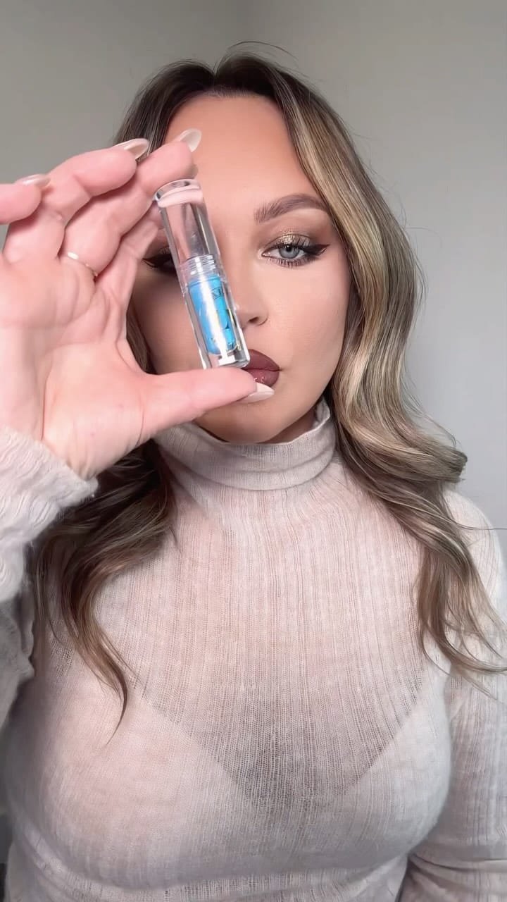 Post 4 by CHAMELEON PIGMENTS on Instagram (video)