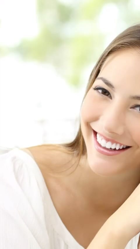Post 2 by DLUMAY MX-USA SKIN DERMA on Instagram (video)