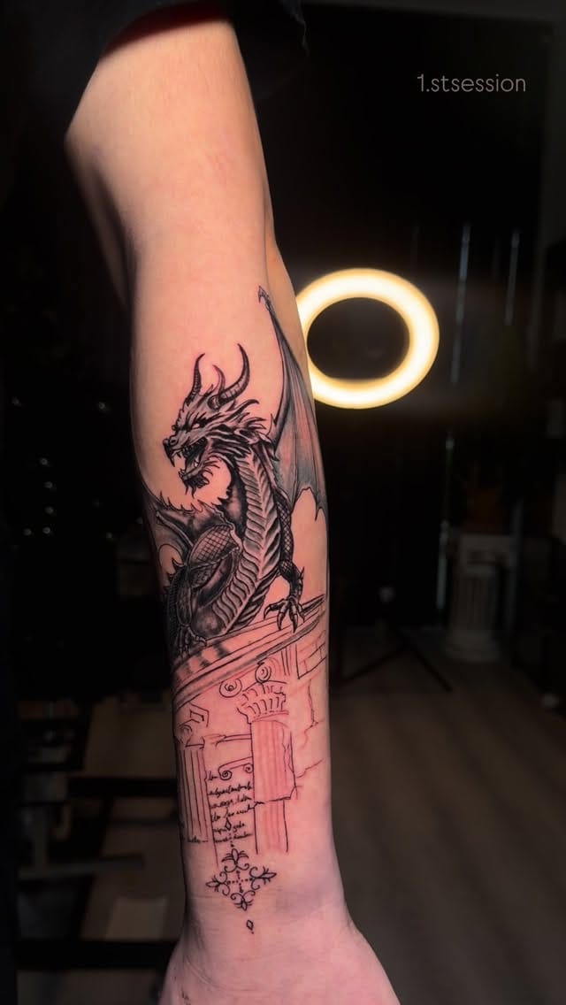 Post 1 by ödemiş dövme oguzhan doyran on Instagram (video)