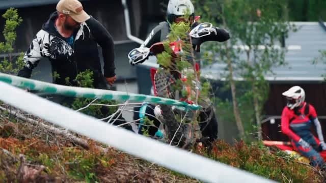 Post 4 by JL#1 🏁 on Instagram (video)