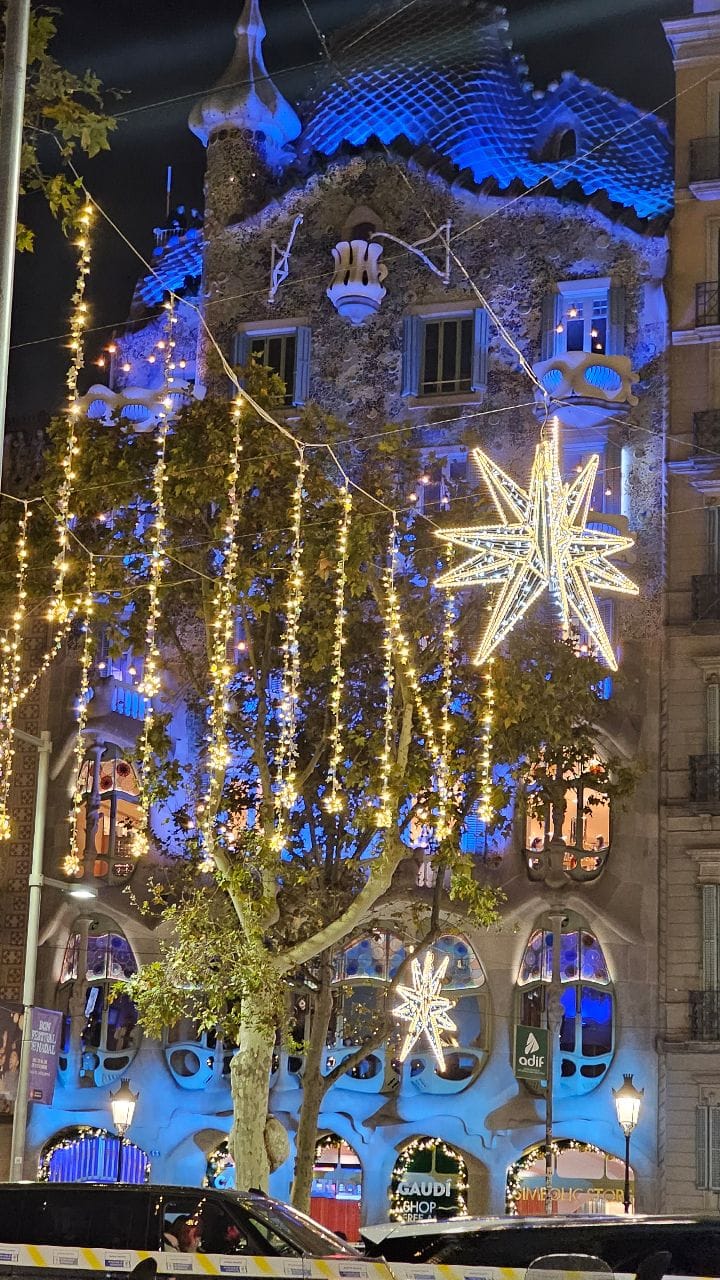 Post 2 by BarcelonaDream on Instagram (video)