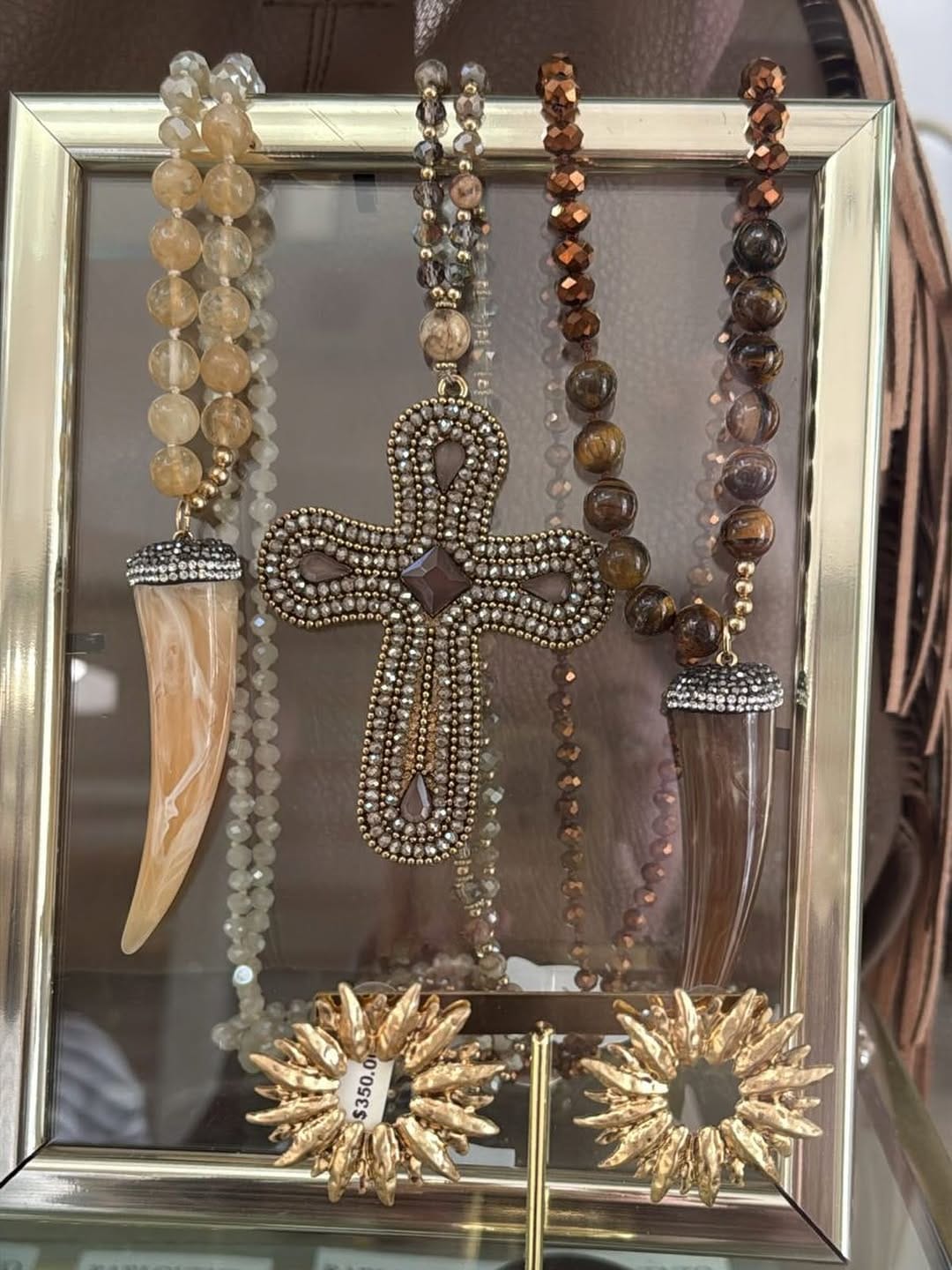 Post 1 by SHOWROOM LS 𝒮𝒽𝑜𝓅𝓅𝒾𝓃𝑔 𝒯𝒾𝓂𝑒 on Instagram (image)
