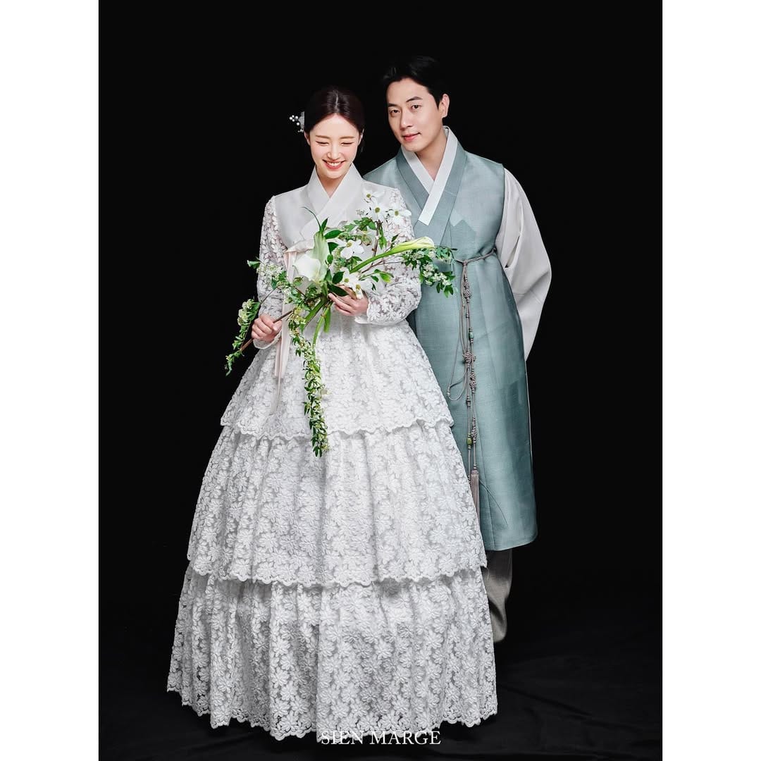 Post 9 by 규중칠우 수원한복 on Instagram (image)