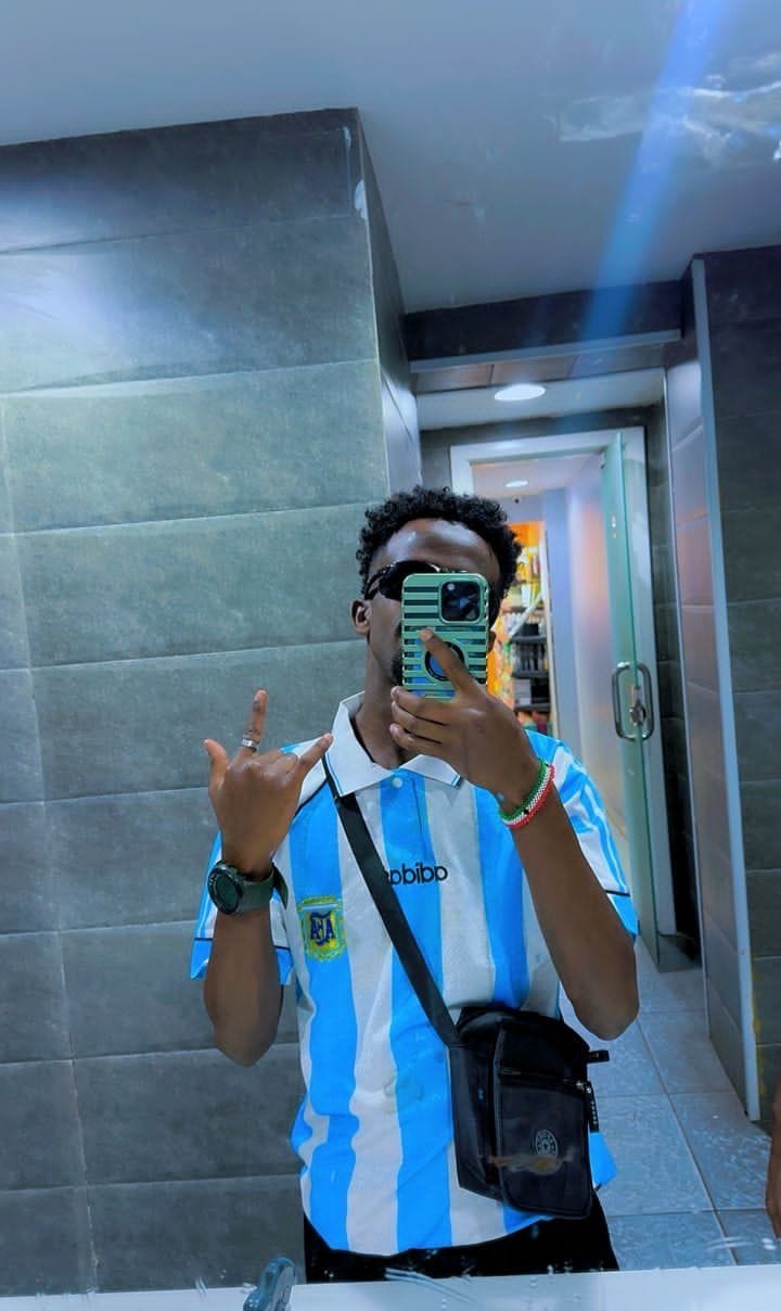 Post 2 by Y0Wzharma🥶🍁 on Instagram (image)