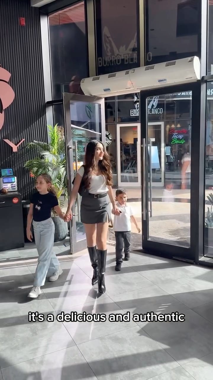 Post 6 by Dina Abdul-Khalek on Instagram (video)
