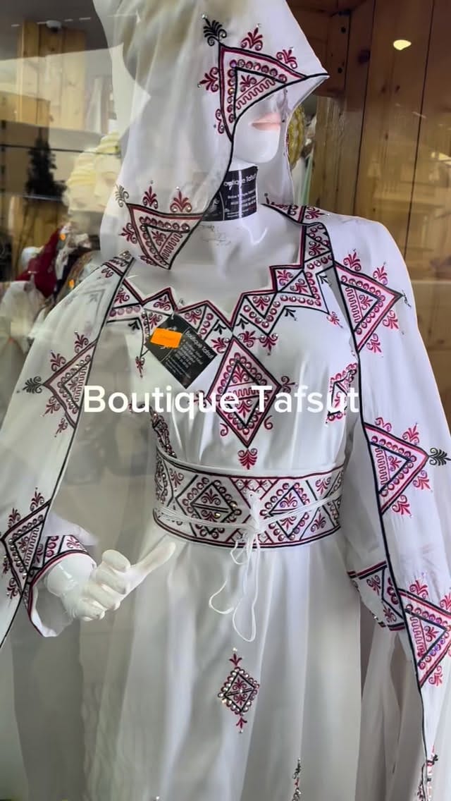 Post 1 by boutique_tafsut on Instagram (video)