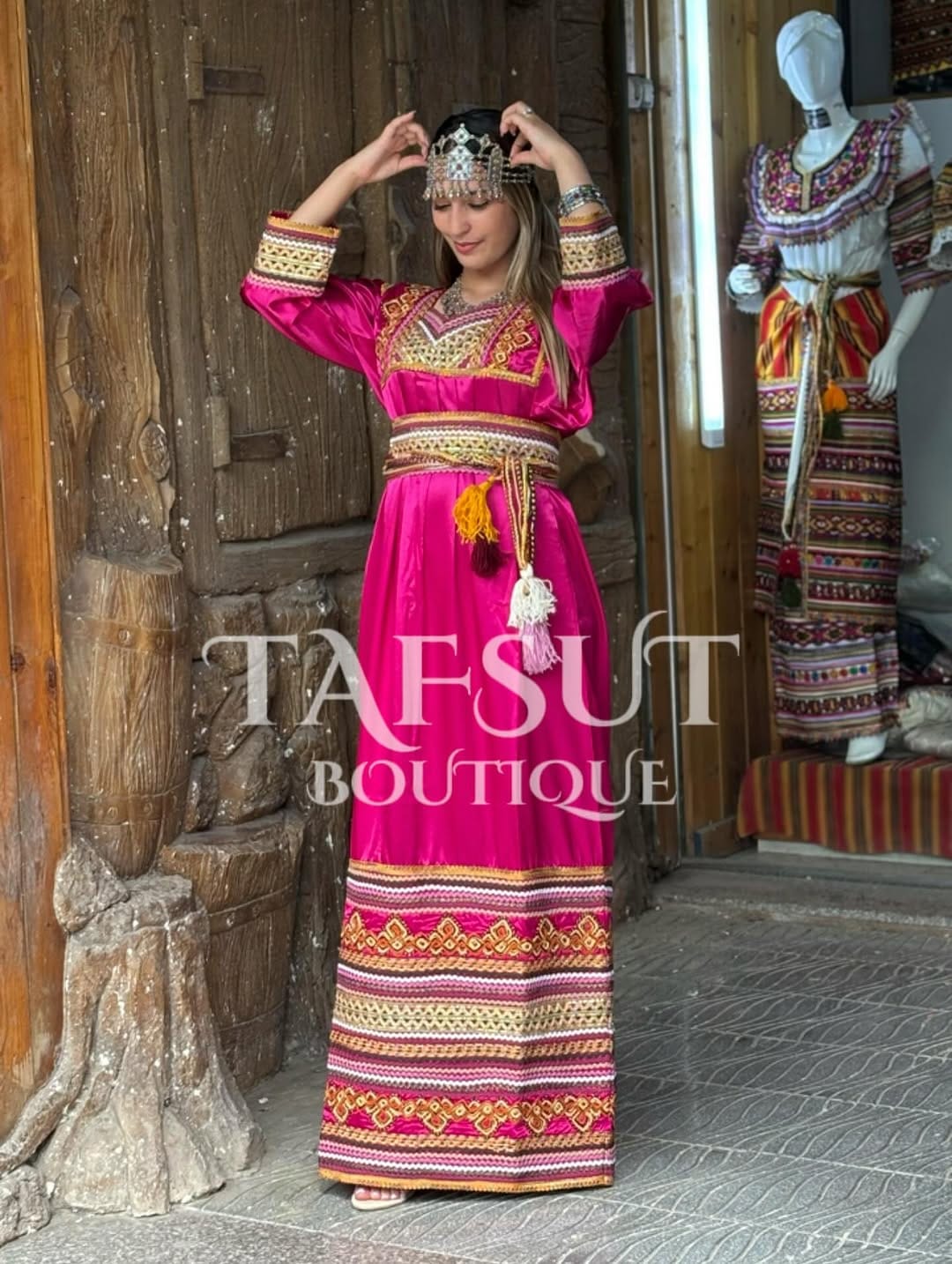 Post 7 by boutique_tafsut on Instagram (image)
