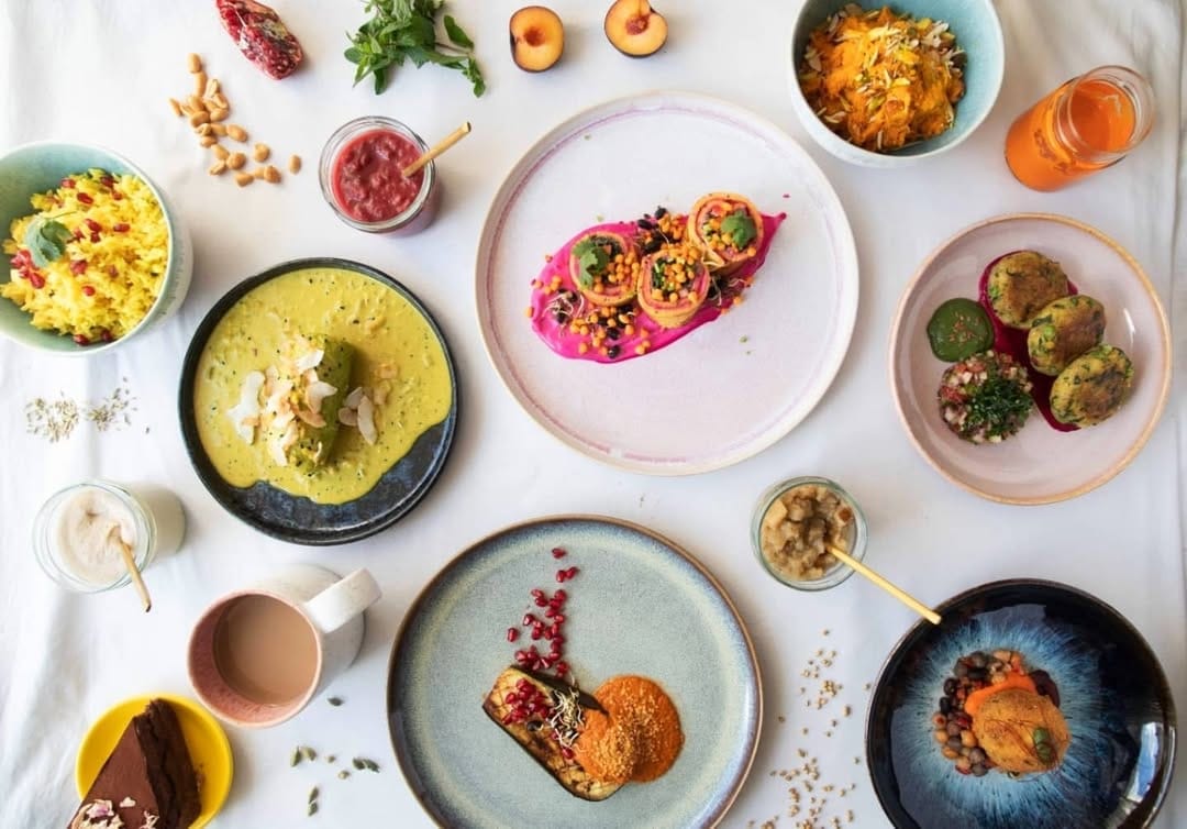 Post 10 by VEGCRAVER Vegan Food 🧡 on Instagram (image)