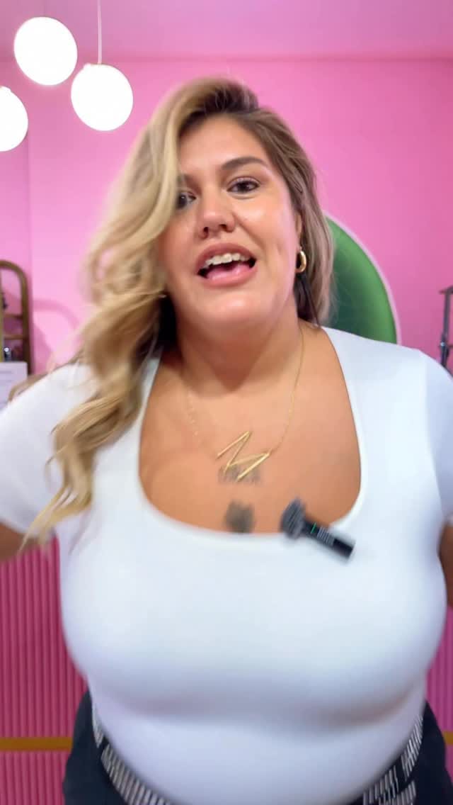 Post 9 by MONA CURVAS ROPA TALLES GRANDES on Instagram (video)