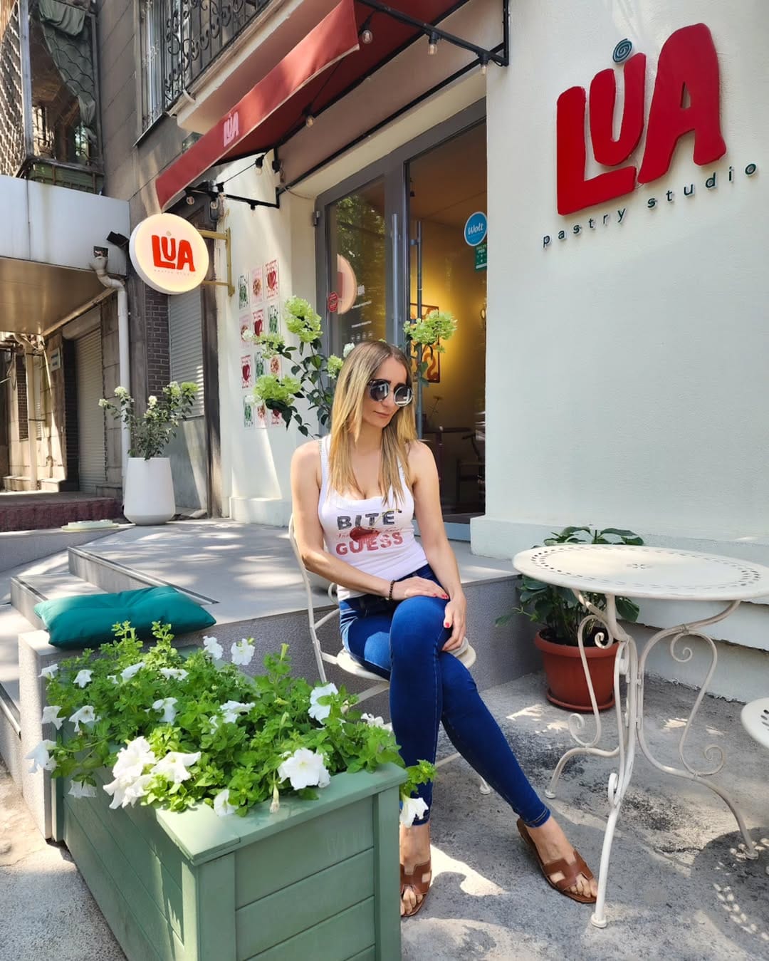 Post 7 by Enza Model 💗Live a Global Life on Instagram (image)