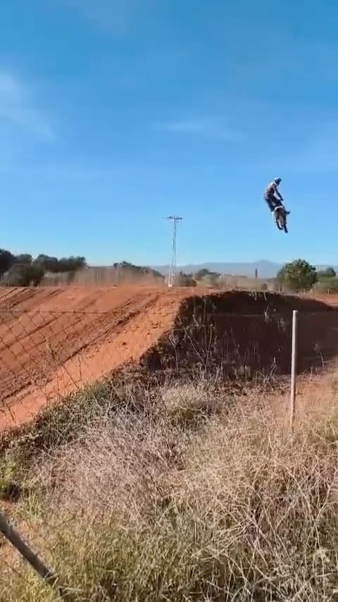 Post 3 by Joan Pau Segura on Instagram (video)