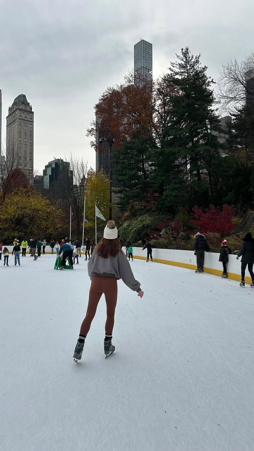 Post 5 by Amalia Uys on Instagram (video)