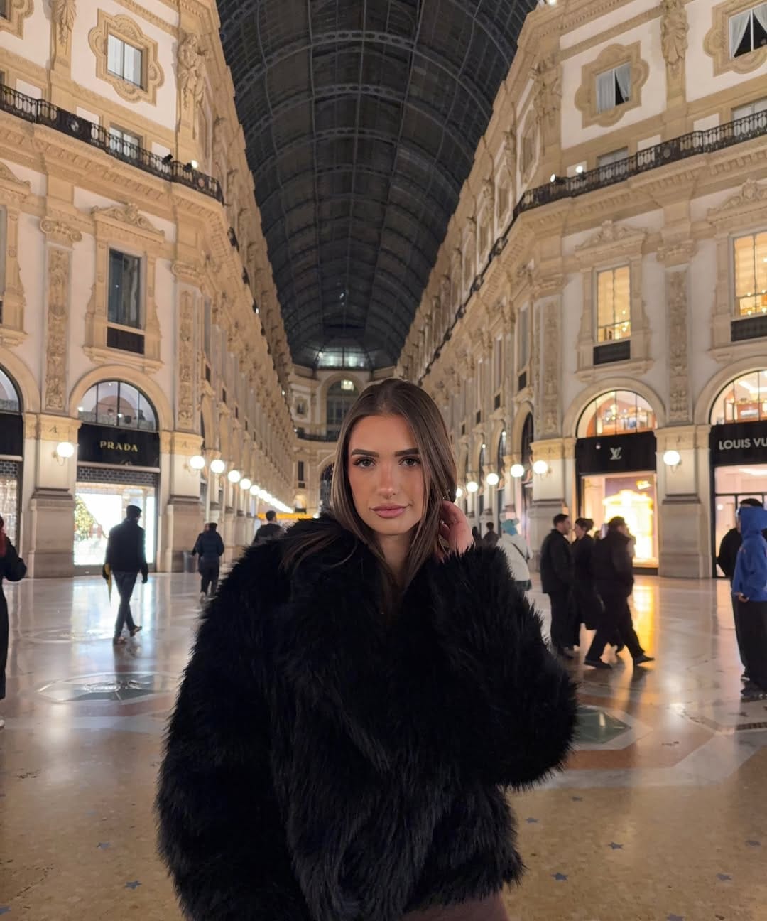 Post 5 by Zaira Muñoz on Instagram (carousel)