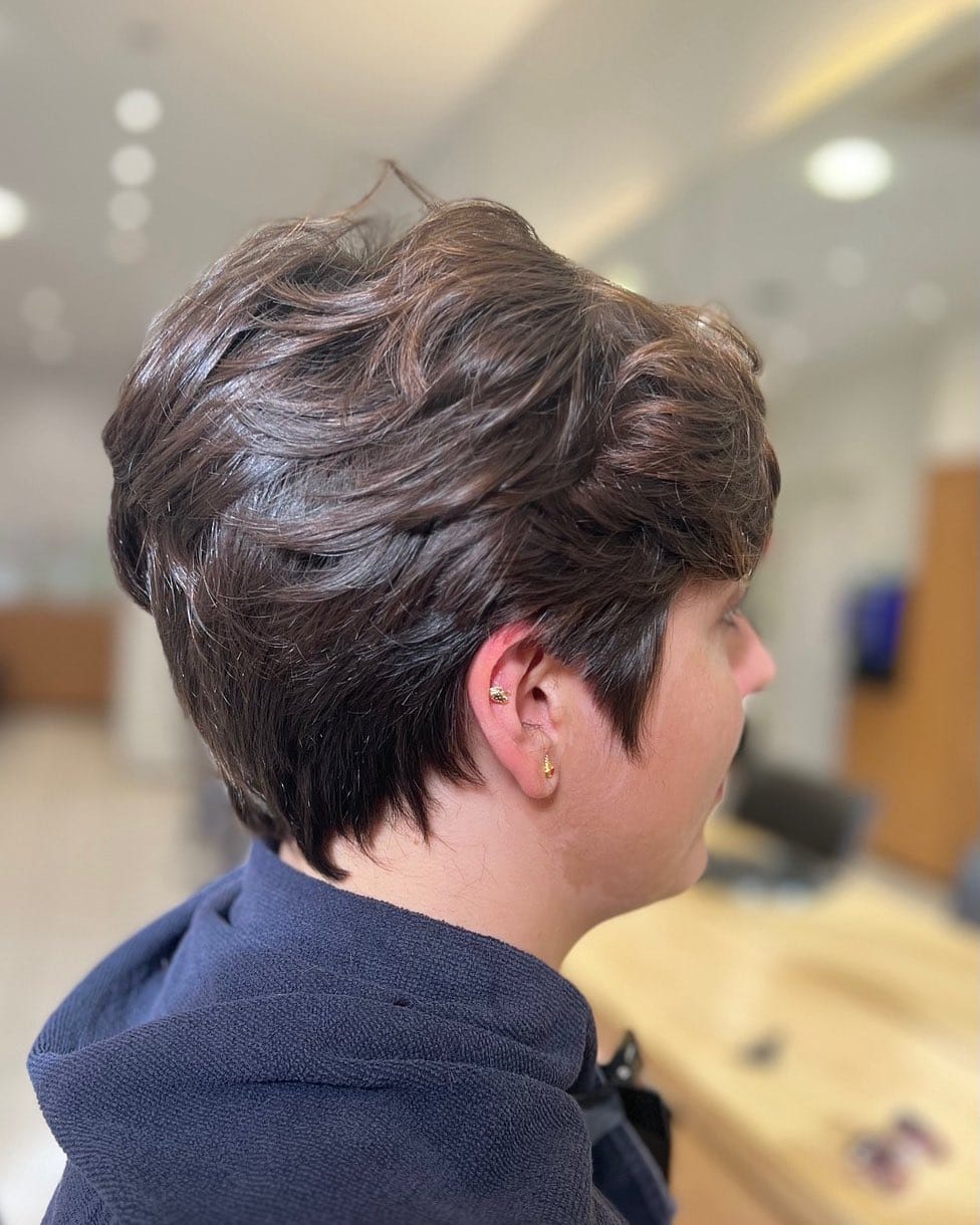 Post 4 by coiffure__paris on Instagram (carousel)