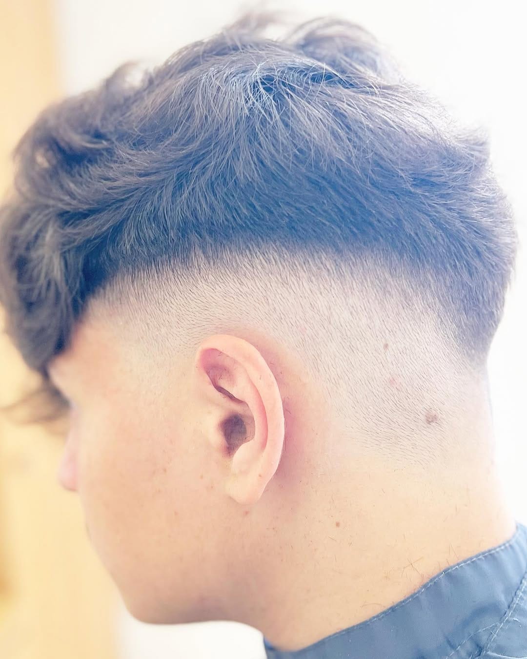 Post 9 by coiffure__paris on Instagram (carousel)