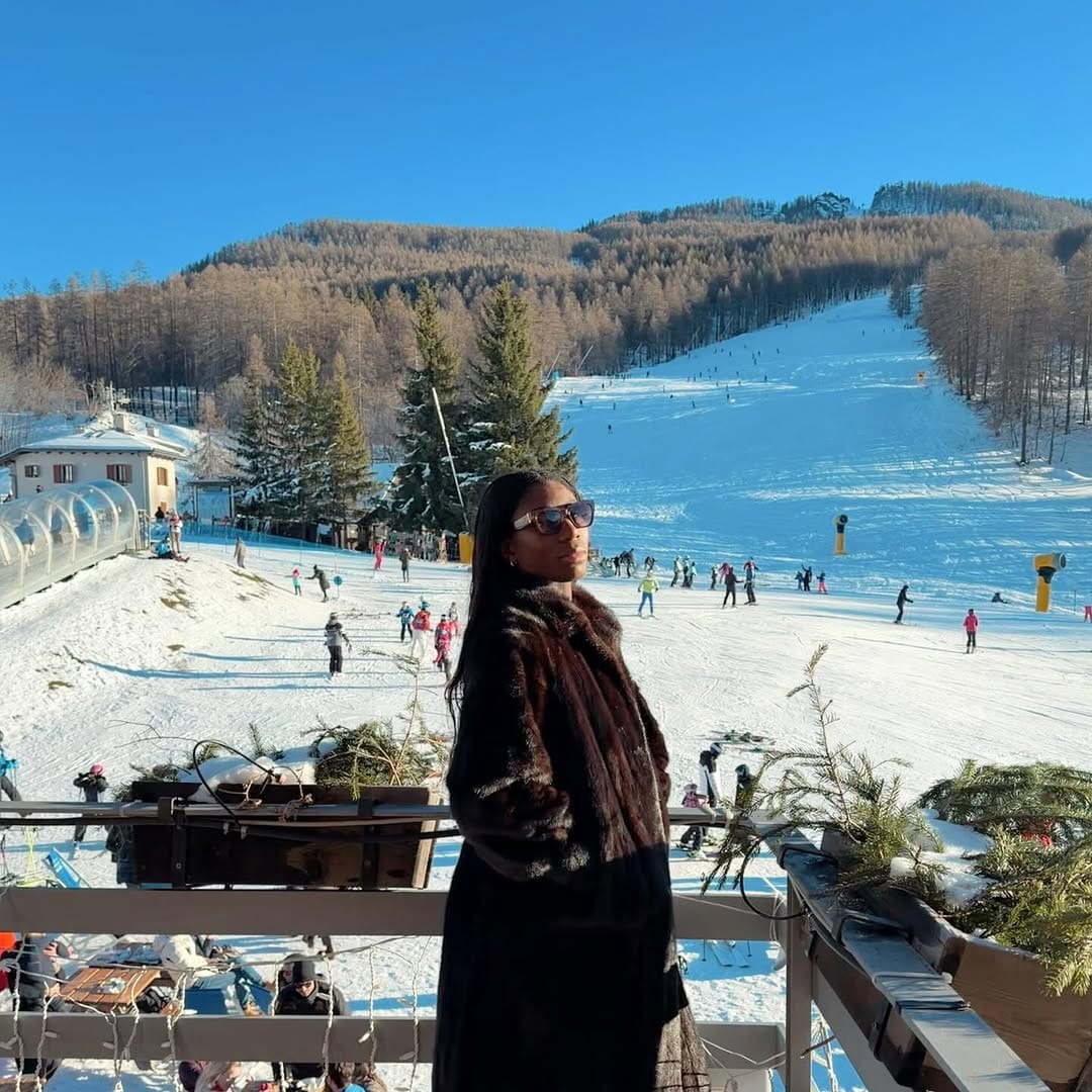 Post 6 by GAHIÉ Marie-Eve on Instagram (carousel)