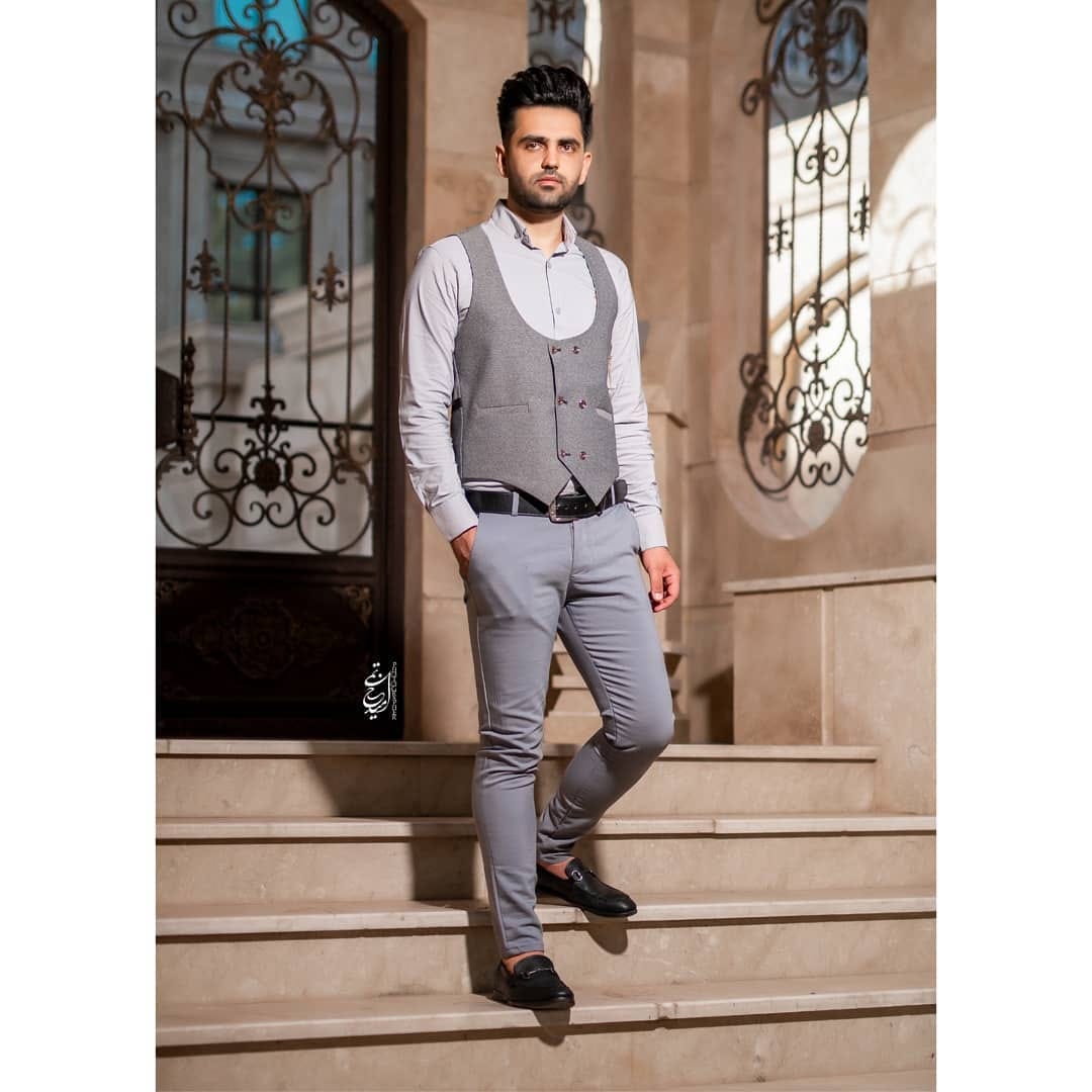 Post 7 by @16vahid on Instagram (image)