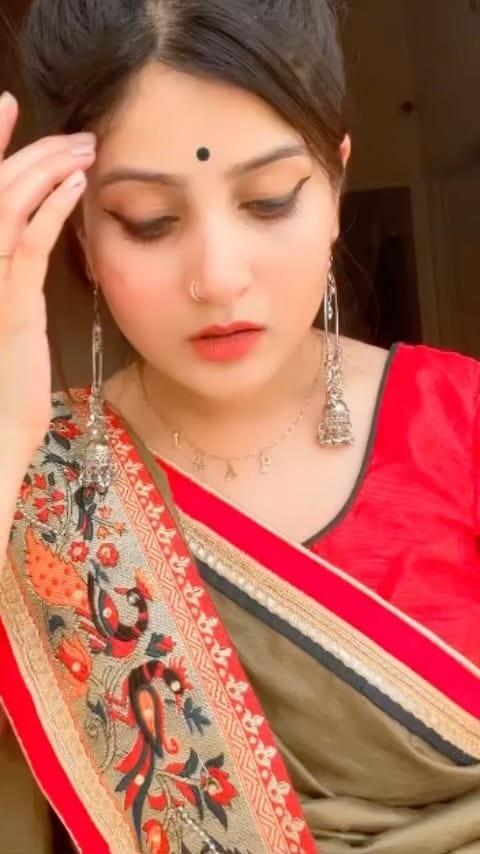 Post 5 by Pari Sharma on Instagram (video)