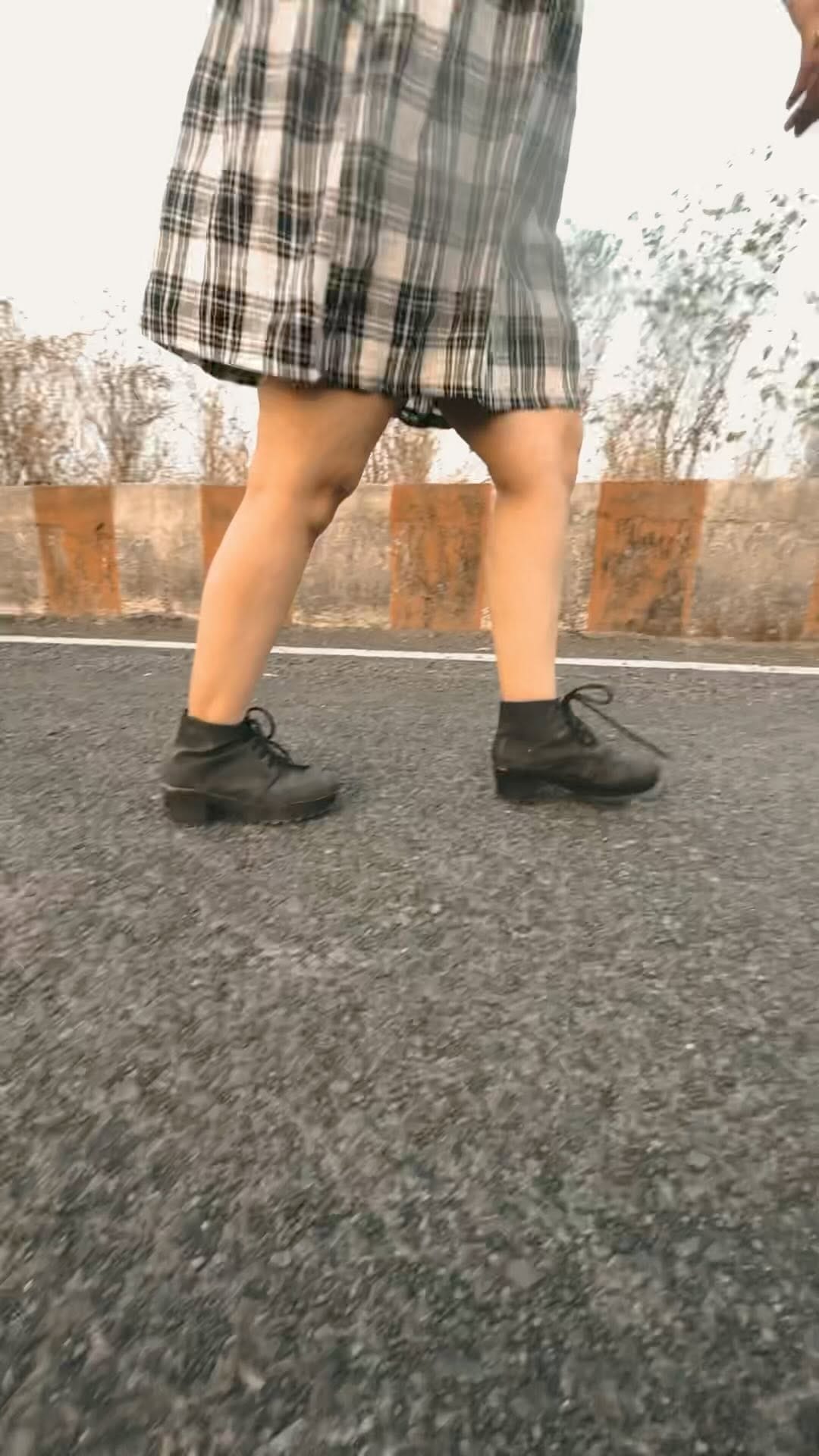 Post 3 by Pari Sharma on Instagram (video)