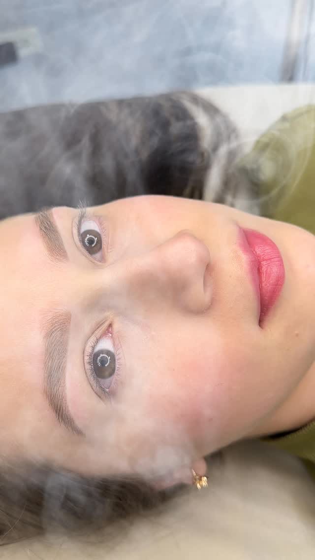 Post 8 by HELDY MARTÍNEZ | Micropigmentación on Instagram (video)