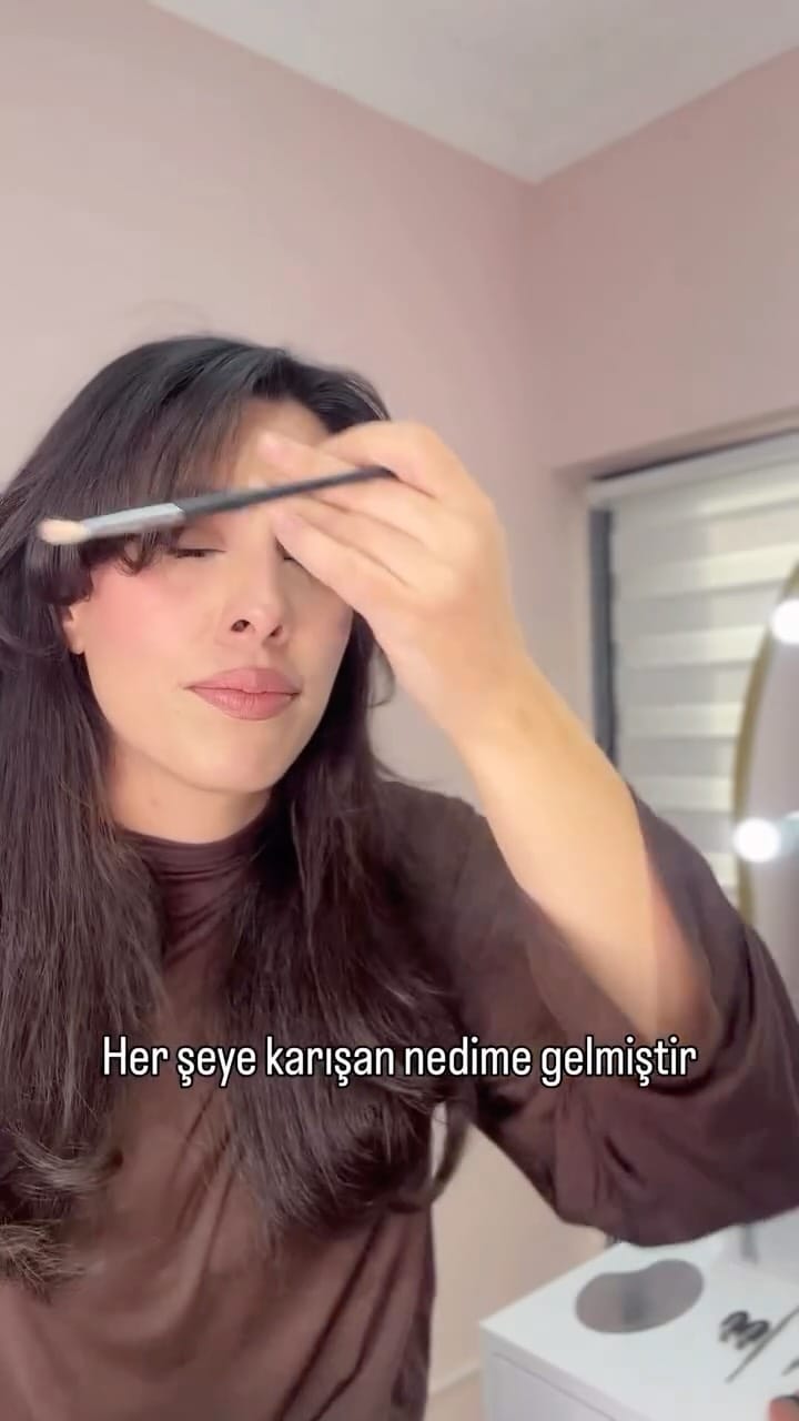 Post 6 by Elif ✨ Bridal Makeup Artist on Instagram (video)