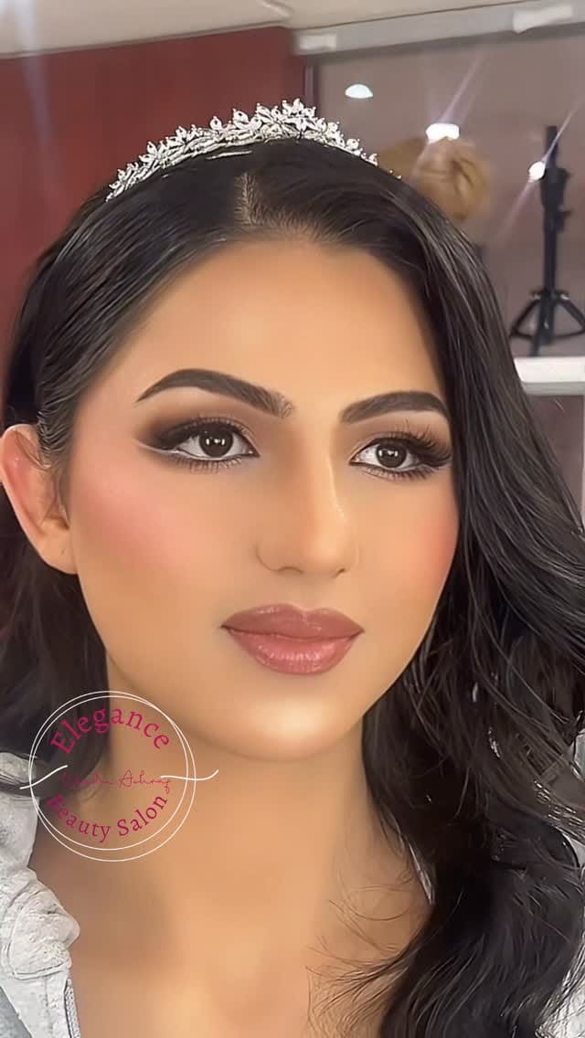 Post 7 by Elegance Beauty Salon /Toronto mua Weeda Ashraf on Instagram (video)